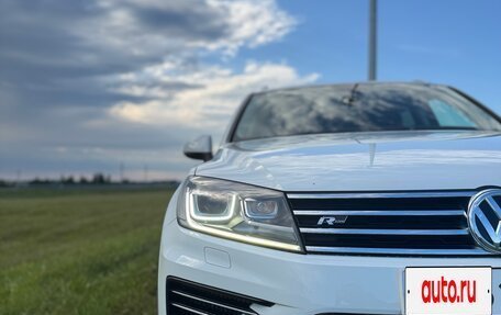 Volkswagen Touareg III, 2016 год, 3 800 000 рублей, 2 фотография