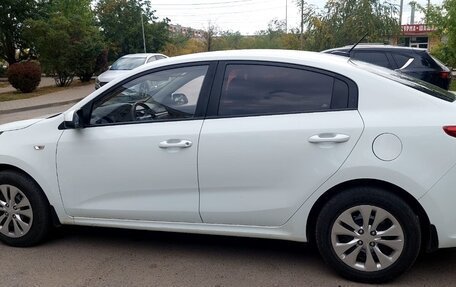 KIA Rio IV, 2017 год, 1 150 000 рублей, 5 фотография
