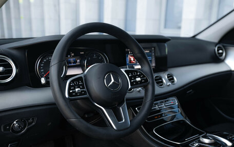 Mercedes-Benz E-Класс, 2020 год, 2 695 000 рублей, 14 фотография