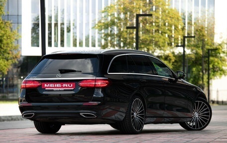 Mercedes-Benz E-Класс, 2020 год, 2 695 000 рублей, 26 фотография