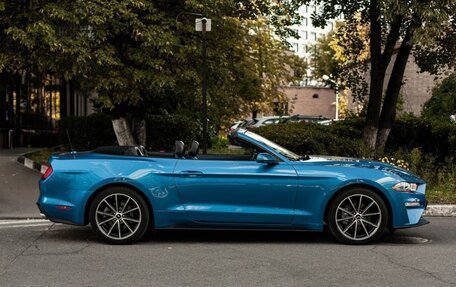 Ford Mustang VI рестайлинг, 2019 год, 3 700 000 рублей, 7 фотография