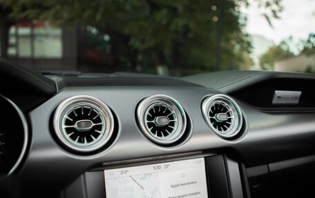 Ford Mustang VI рестайлинг, 2019 год, 3 700 000 рублей, 17 фотография