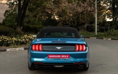 Ford Mustang VI рестайлинг, 2019 год, 3 700 000 рублей, 6 фотография