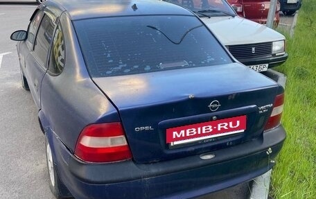 Opel Vectra B рестайлинг, 1996 год, 50 000 рублей, 4 фотография