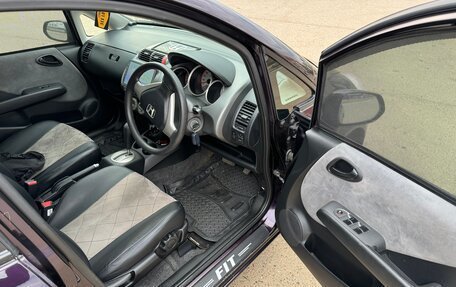 Honda Fit III, 2006 год, 575 000 рублей, 7 фотография