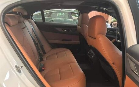 Jaguar XE I рестайлинг, 2024 год, 3 220 085 рублей, 9 фотография
