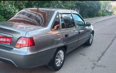 Daewoo Nexia I рестайлинг, 2012 год, 200 000 рублей, 3 фотография