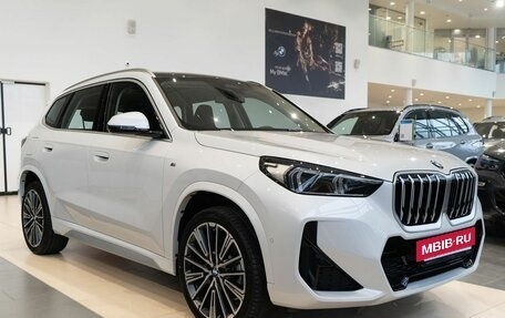 BMW X1, 2024 год, 5 500 000 рублей, 3 фотография