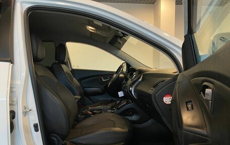 Hyundai ix35 I рестайлинг, 2014 год, 1 215 000 рублей, 29 фотография