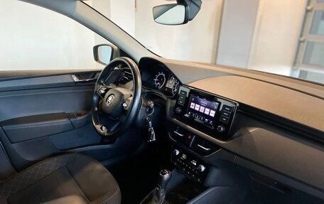 Skoda Rapid II, 2020 год, 1 650 000 рублей, 12 фотография