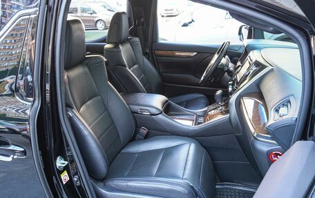 Toyota Alphard III, 2017 год, 5 570 000 рублей, 8 фотография