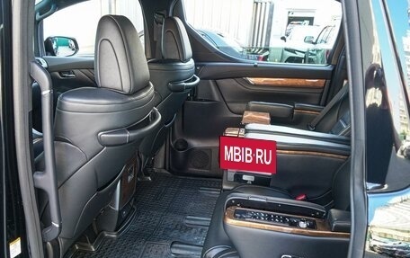 Toyota Alphard III, 2017 год, 5 570 000 рублей, 11 фотография