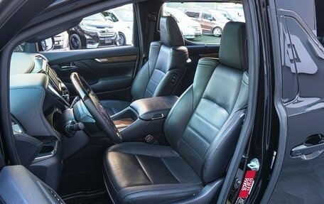 Toyota Alphard III, 2017 год, 5 570 000 рублей, 10 фотография