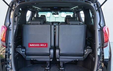Toyota Alphard III, 2017 год, 5 570 000 рублей, 29 фотография