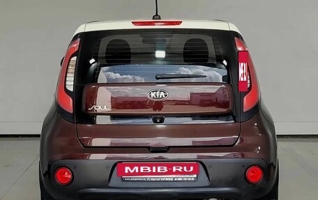 KIA Soul II рестайлинг, 2017 год, 1 415 000 рублей, 3 фотография
