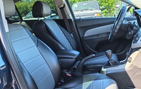 Chevrolet Cruze II, 2011 год, 569 000 рублей, 12 фотография