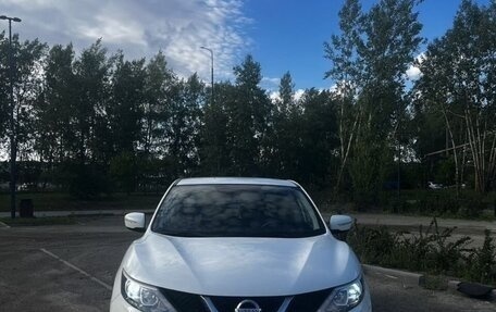 Nissan Qashqai, 2014 год, 1 800 000 рублей, 2 фотография