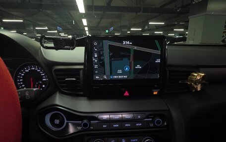 Hyundai Veloster II, 2021 год, 2 300 000 рублей, 16 фотография