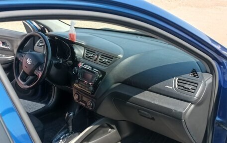 KIA Rio III рестайлинг, 2011 год, 620 000 рублей, 10 фотография