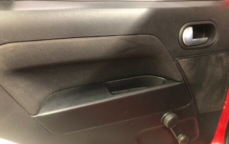 Ford Fusion I, 2008 год, 370 000 рублей, 17 фотография