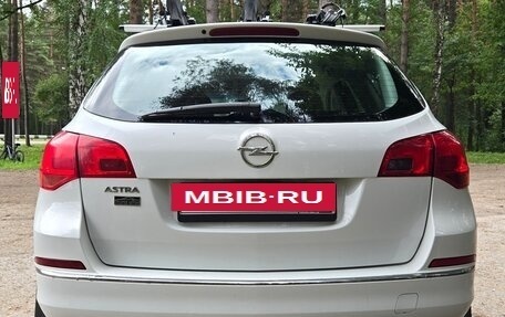 Opel Astra J, 2013 год, 1 020 000 рублей, 8 фотография