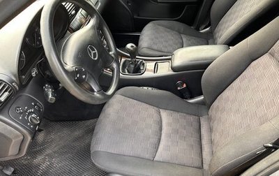 Mercedes-Benz C-Класс, 2005 год, 750 000 рублей, 1 фотография