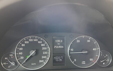 Mercedes-Benz C-Класс, 2005 год, 750 000 рублей, 3 фотография