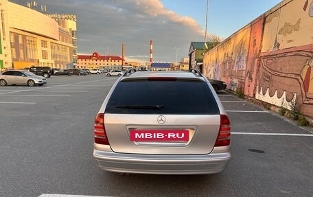 Mercedes-Benz C-Класс, 2005 год, 750 000 рублей, 9 фотография