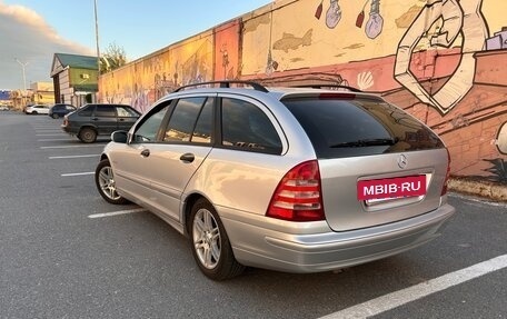 Mercedes-Benz C-Класс, 2005 год, 750 000 рублей, 10 фотография