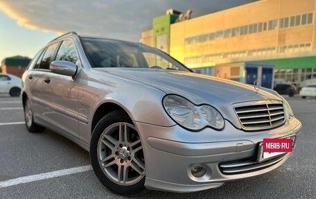 Mercedes-Benz C-Класс, 2005 год, 750 000 рублей, 13 фотография