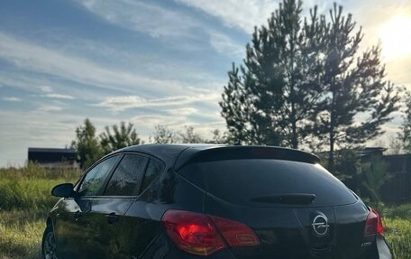 Opel Astra J, 2011 год, 550 000 рублей, 6 фотография