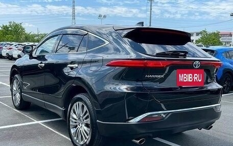 Toyota Harrier, 2022 год, 2 740 355 рублей, 4 фотография