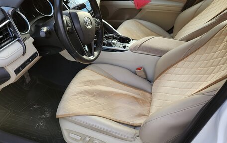 Toyota Camry, 2018 год, 3 300 000 рублей, 22 фотография