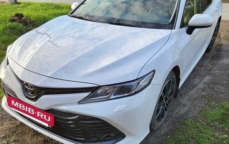 Toyota Camry, 2018 год, 3 300 000 рублей, 20 фотография