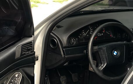 BMW 5 серия, 1996 год, 650 000 рублей, 7 фотография