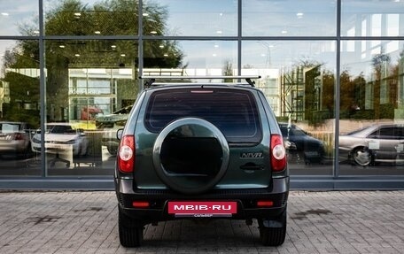 Chevrolet Niva I рестайлинг, 2010 год, 450 000 рублей, 4 фотография