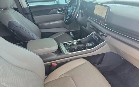 KIA Carnival, 2024 год, 3 800 100 рублей, 6 фотография