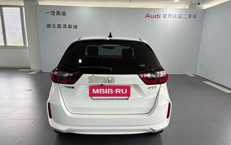 Honda Fit, 2020 год, 999 777 рублей, 4 фотография