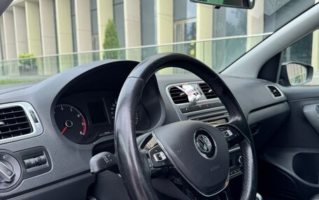Volkswagen Polo VI (EU Market), 2016 год, 1 300 000 рублей, 13 фотография