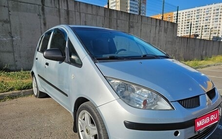 Mitsubishi Colt VI рестайлинг, 2005 год, 380 000 рублей, 1 фотография