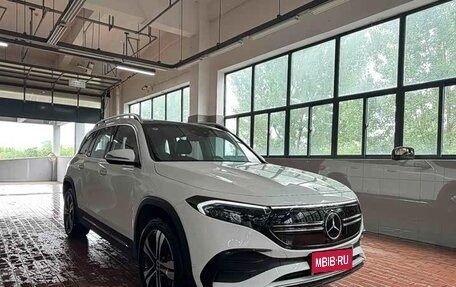 Mercedes-Benz EQB, 2023 год, 3 040 000 рублей, 1 фотография