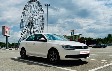 Volkswagen Jetta VI, 2012 год, 899 000 рублей, 2 фотография