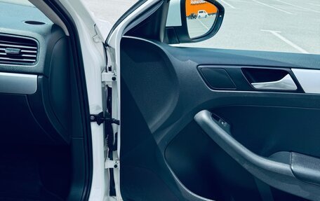 Volkswagen Jetta VI, 2012 год, 899 000 рублей, 6 фотография