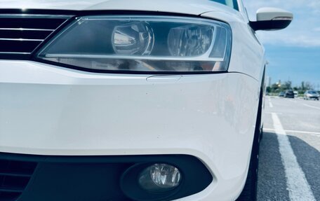 Volkswagen Jetta VI, 2012 год, 899 000 рублей, 11 фотография