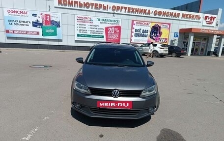 Volkswagen Jetta VI, 2013 год, 1 150 000 рублей, 4 фотография