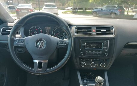 Volkswagen Jetta VI, 2013 год, 1 150 000 рублей, 5 фотография