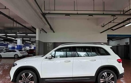 Mercedes-Benz EQB, 2023 год, 3 040 000 рублей, 4 фотография