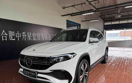 Mercedes-Benz EQB, 2023 год, 3 040 000 рублей, 3 фотография