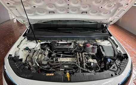Mercedes-Benz EQB, 2023 год, 3 040 000 рублей, 10 фотография