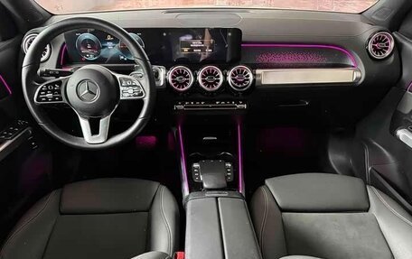 Mercedes-Benz EQB, 2023 год, 3 040 000 рублей, 16 фотография